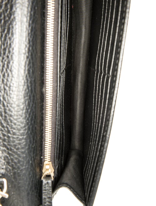 Gucci Interlocking G Dollar Wallet on Chain