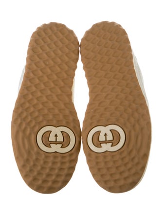 Gucci Sukey Logo Leather Sneakers