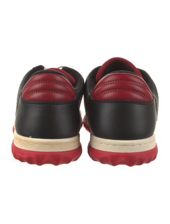Gucci Interlocking G Logo Leather Sneakers