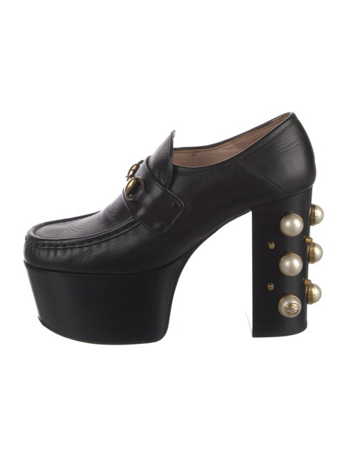 Gucci Faux Pearl Accents Leather Pumps