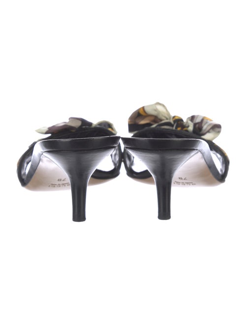 Gucci Leather Bow Accents Slides