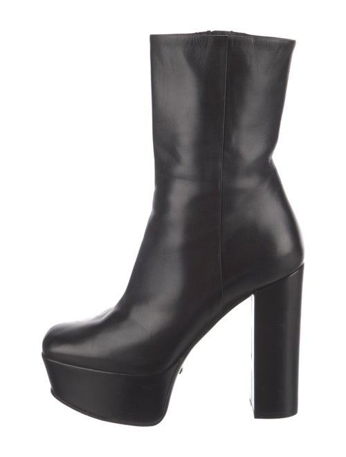 Gucci Leather Boots