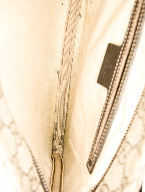 Gucci GG Supreme Messenger Bag