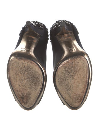 Gucci Satin Beaded Accents Pumps