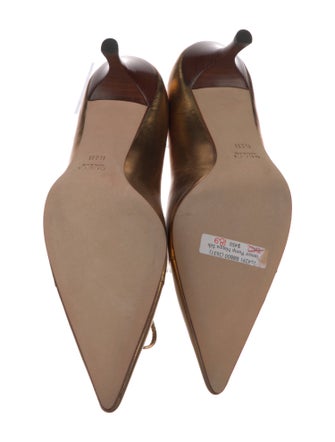 Gucci Leather Bow Accents Pumps