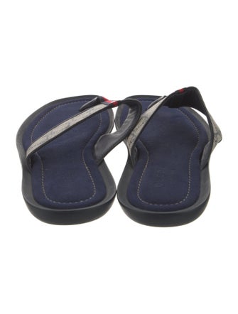 Gucci Printed T-Strap Sandals