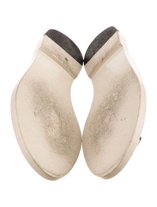 Gucci Double G Logo Leather Flip Flops