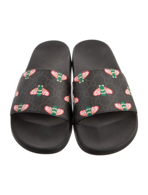Gucci GG Supreme Slides