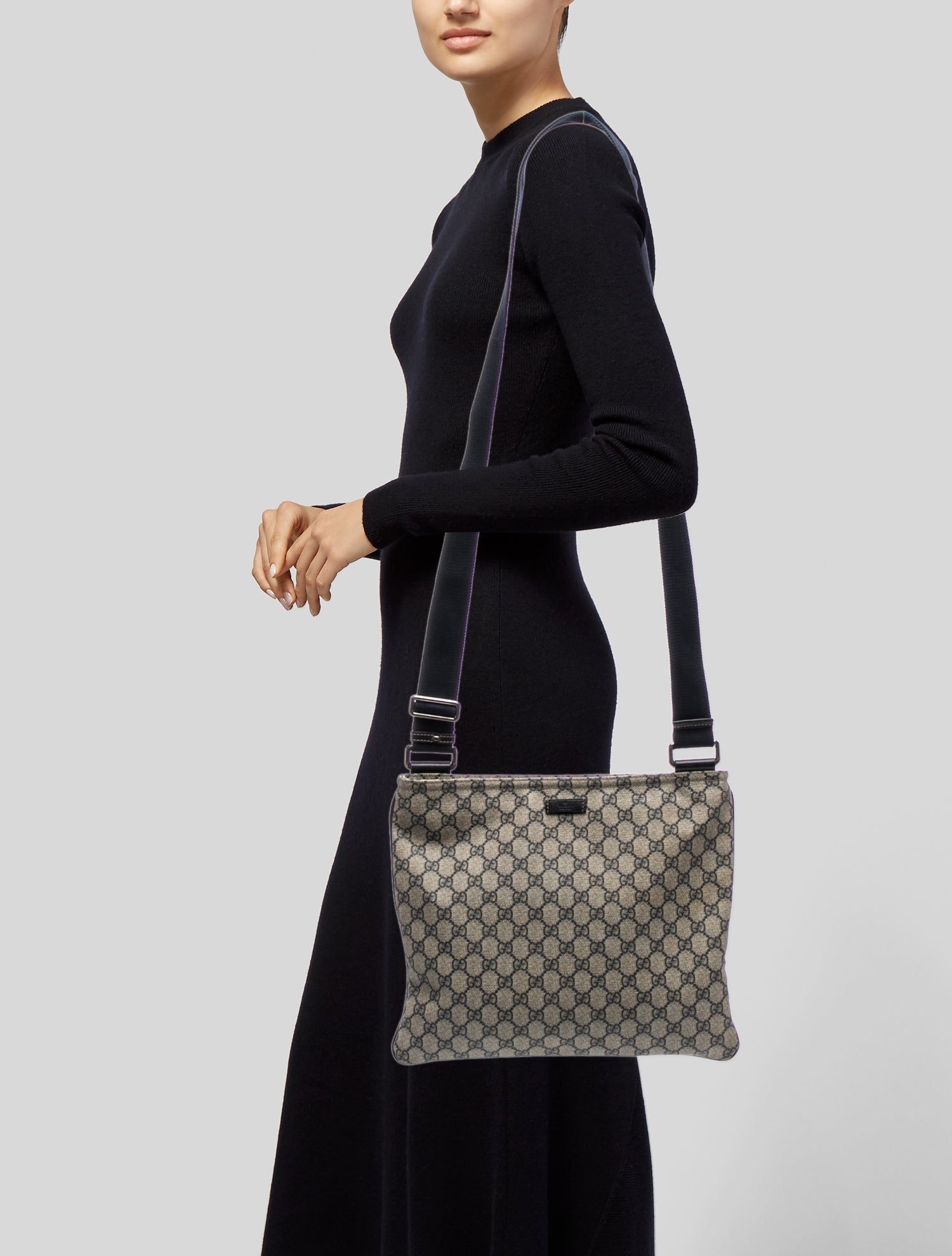 Gucci GG Supreme Messenger Bag