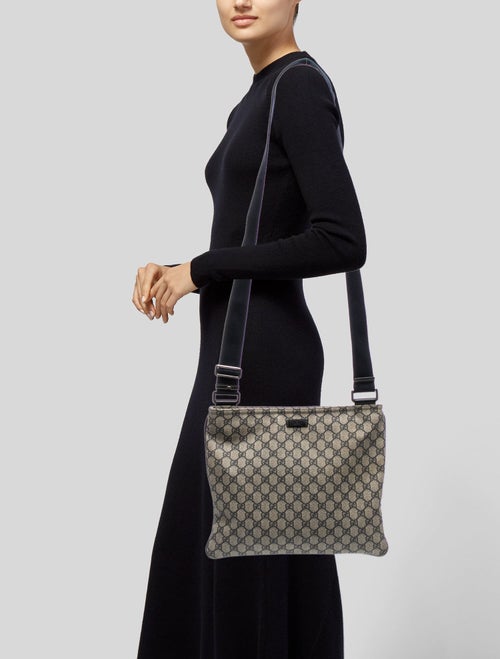 Gucci GG Supreme Messenger Bag