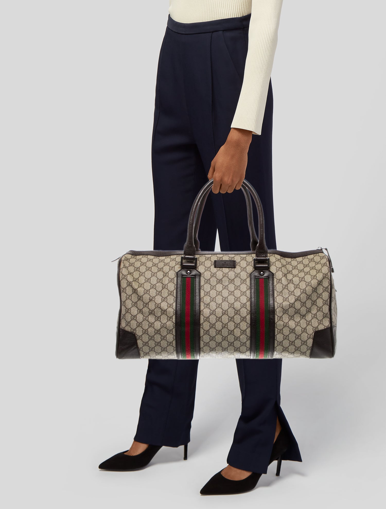Gucci GG Supreme Weekender Bag