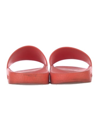 Gucci Interlocking G Logo Rubber Slides