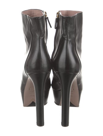 Gucci Leather Boots