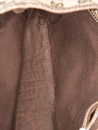 Gucci GG Canvas Charmy