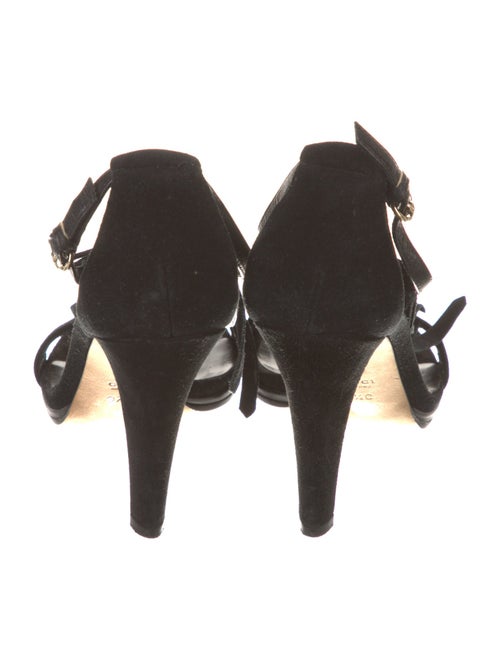 Gucci Suede Fringe Trim Accent T-Strap Sandals