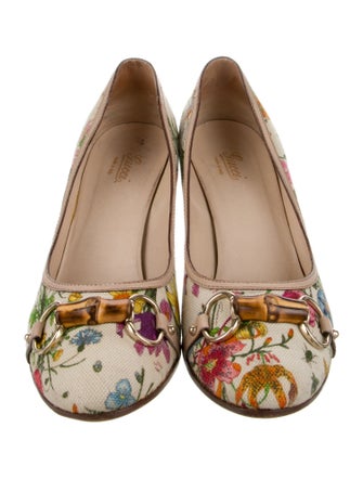Gucci Horsebit Accent Canvas Pumps