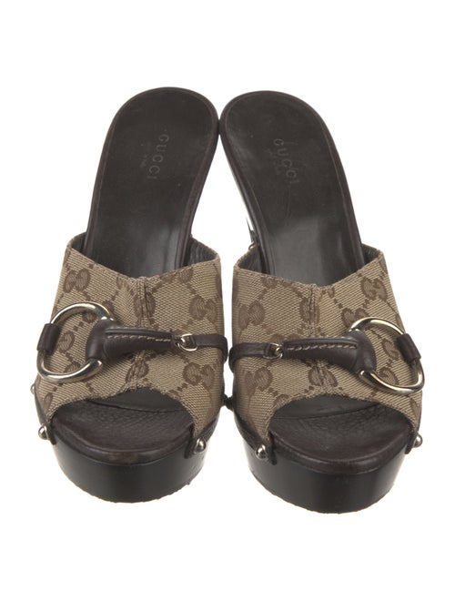 Gucci GG Supreme Canvas Slides