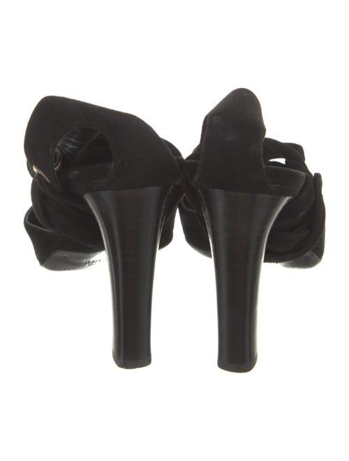 Gucci Suede D'Orsay Pumps