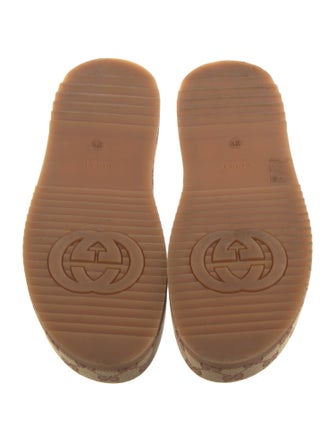 Gucci GG Canvas Canvas Slides