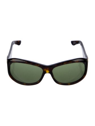 Gucci Sukey Logo Square Sunglasses