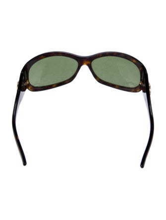 Gucci Sukey Logo Square Sunglasses