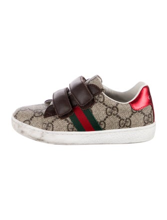 Gucci Low Top Sneakers