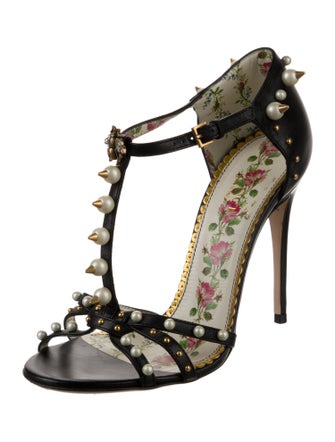 Gucci Bee Accent Leather T-Strap Sandals