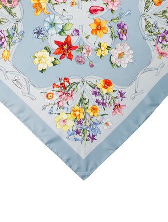 Gucci Silk Blooms Print Scarf