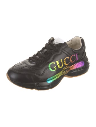 Gucci Sukey Logo Leather Sneakers