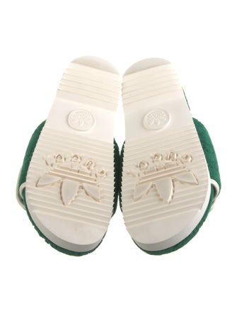 Gucci Signature Logo Terry Cloth Slides