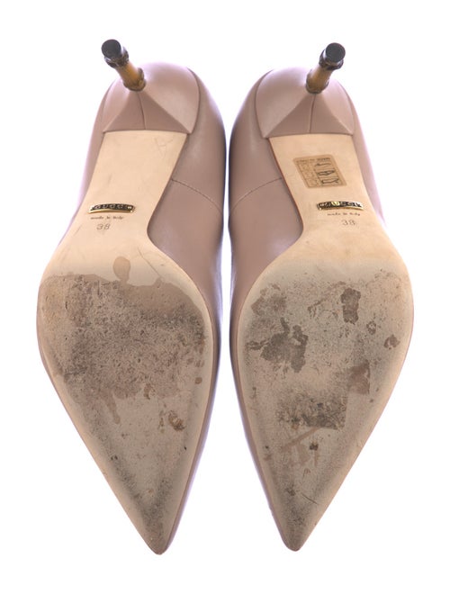 Gucci Bamboo Accent Leather Pumps