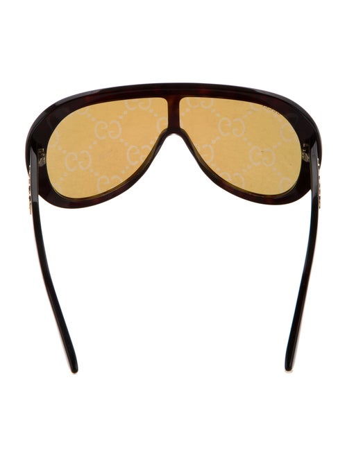 Gucci Oversize Tinted Sunglasses