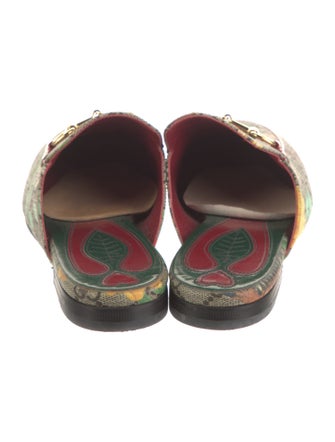 Gucci GG Supreme Mules