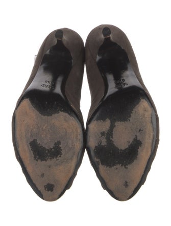 Gucci Suede D'Orsay Pumps