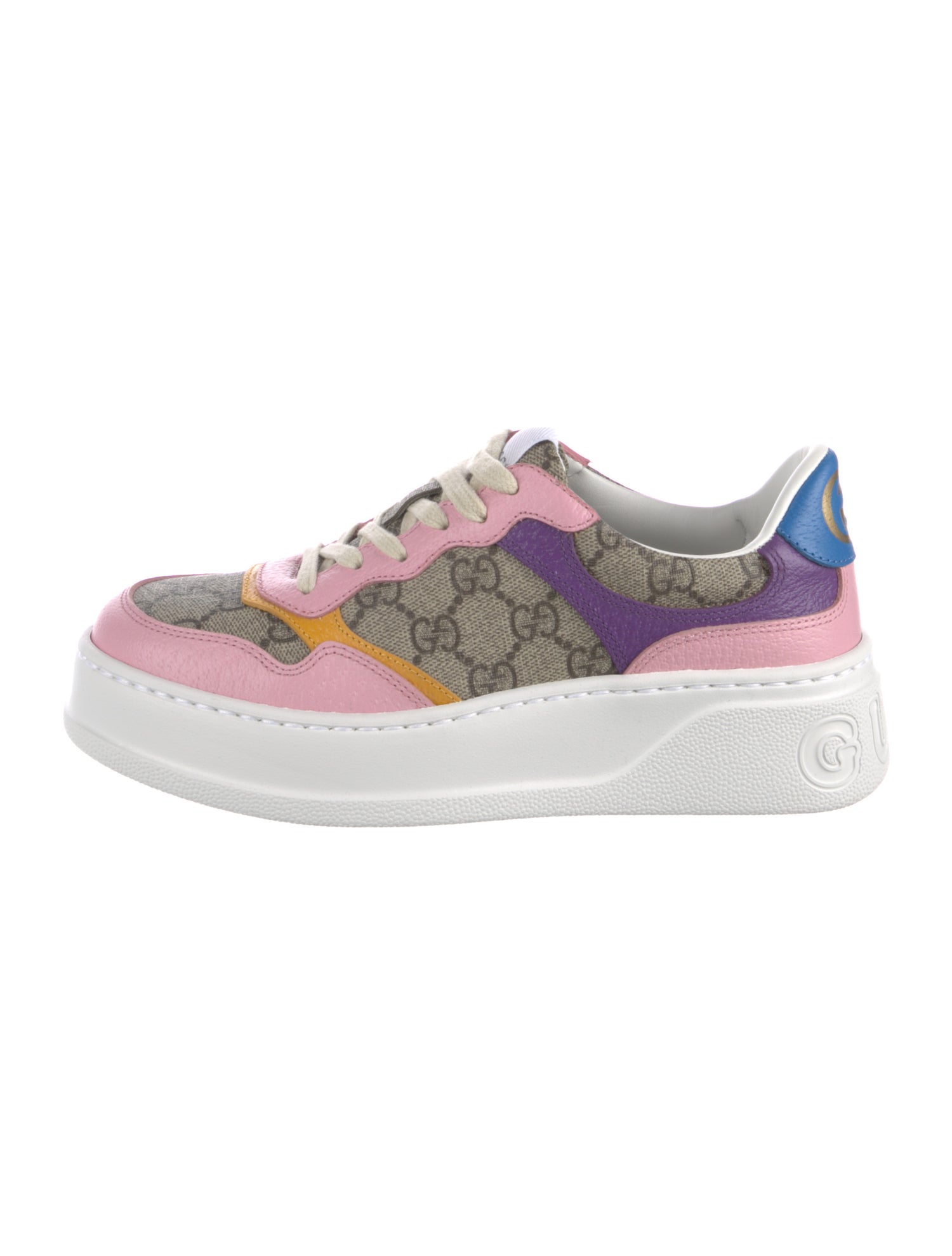 Gucci GG Supreme Sneakers w/ Tags