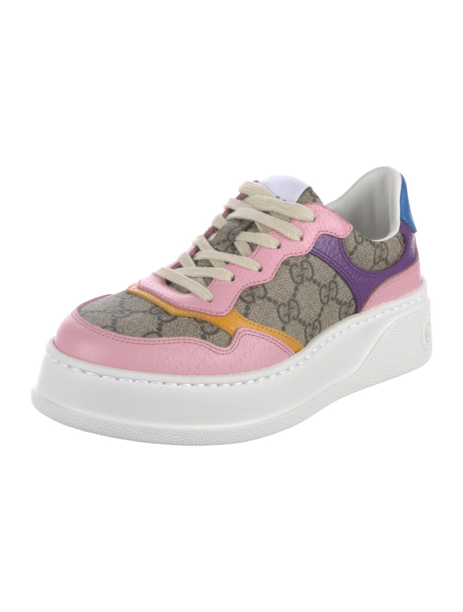 Gucci GG Supreme Sneakers w/ Tags