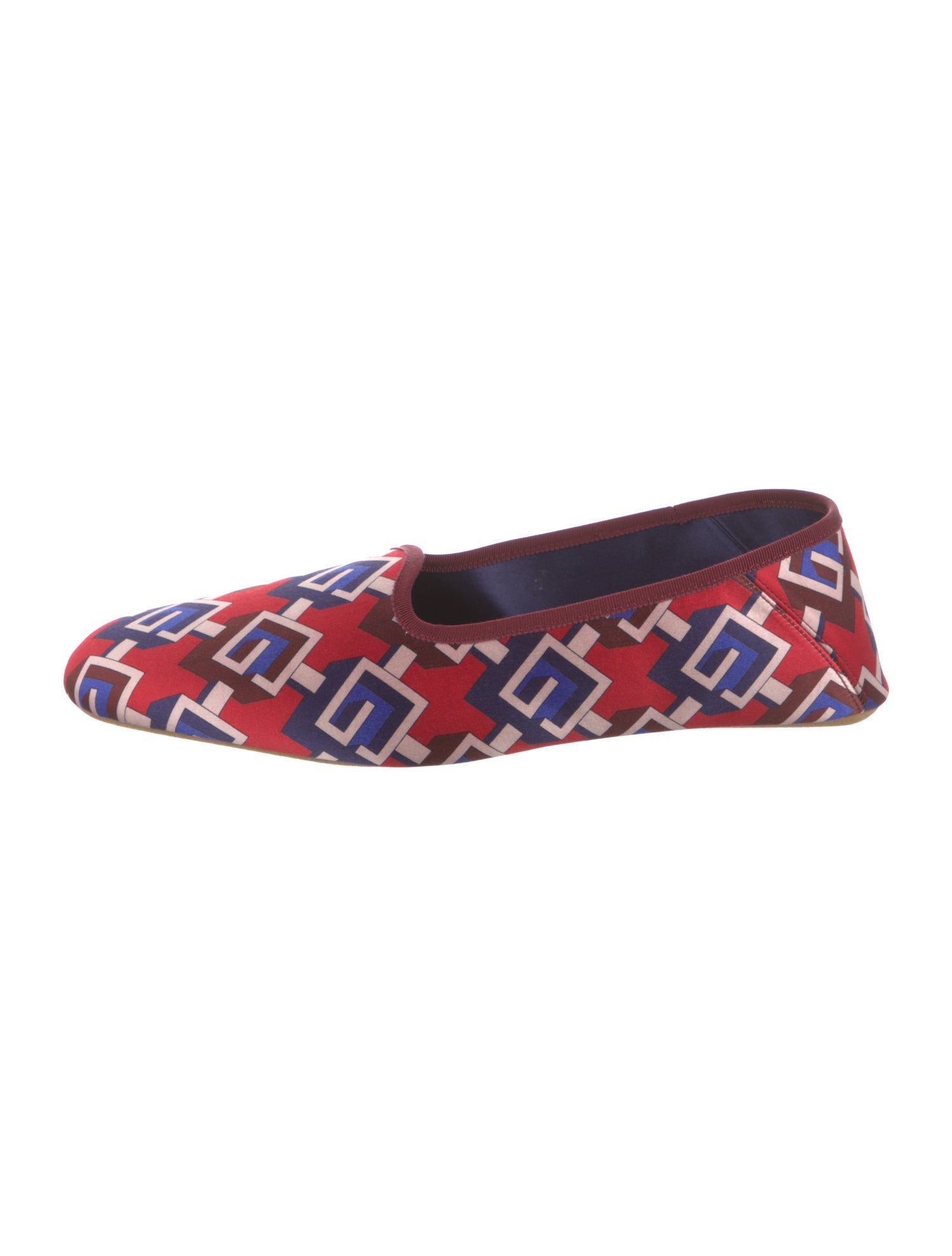 Gucci Satin Printed Loafers