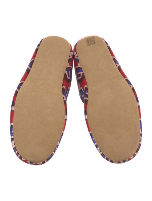 Gucci Satin Printed Loafers