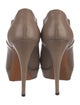 Gucci Leather Pumps