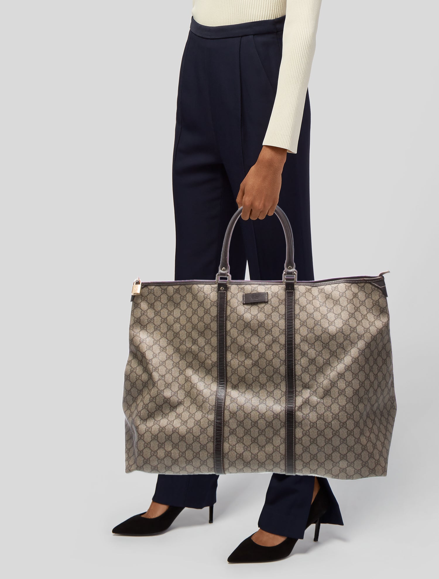 Gucci GG Supreme Joy