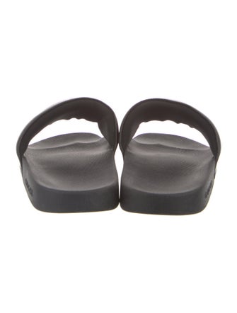 Gucci Interlocking G Logo Leather Slides