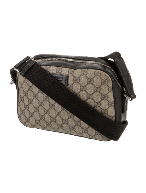 Gucci GG Supreme Shoulder Bag