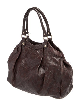 Gucci GG Signature Sukey