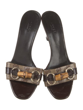 Gucci GG Supreme Slides