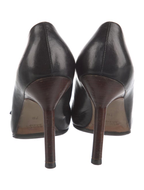 Gucci Leather Bow Accents Pumps