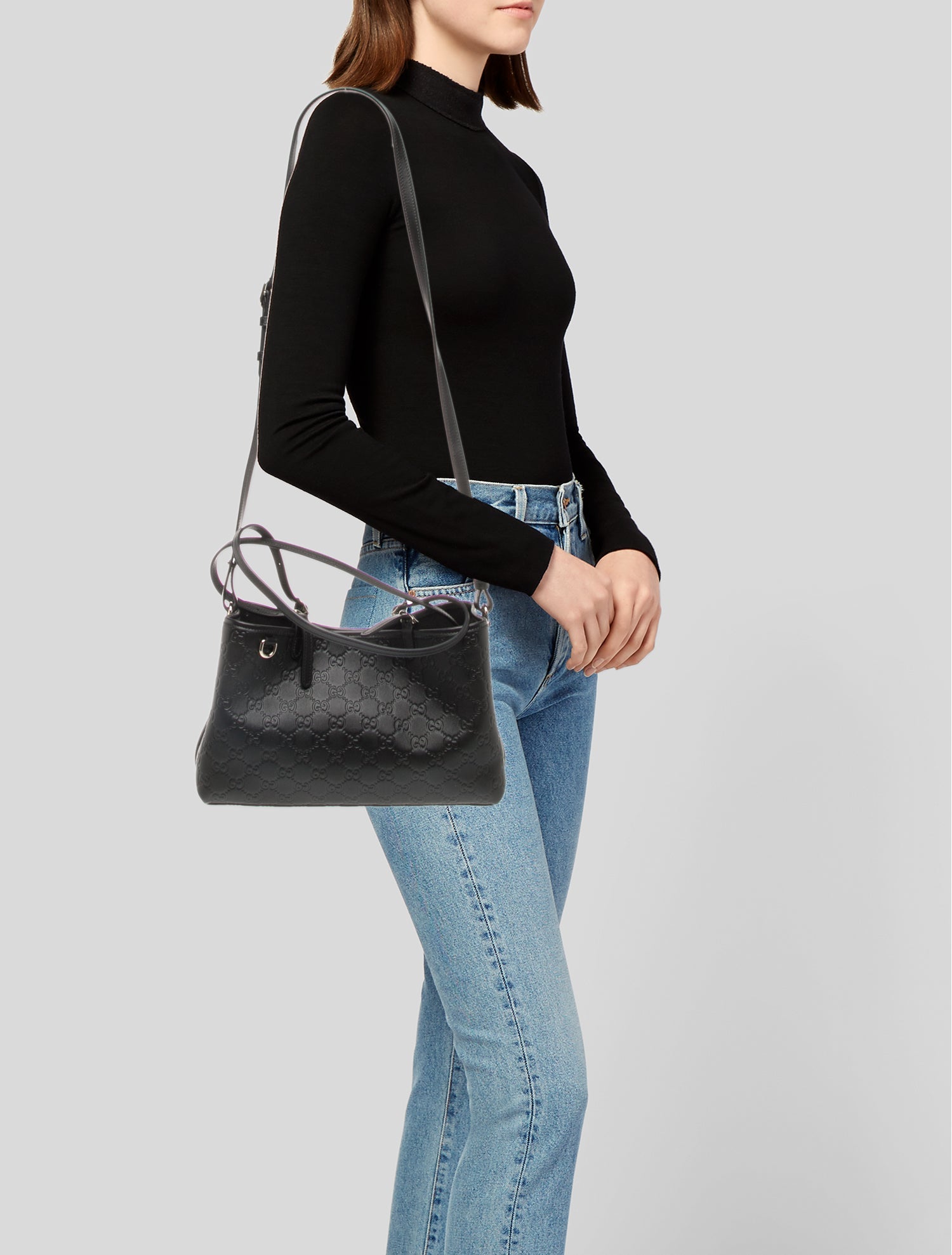 Gucci GG Signature Emblem Medium