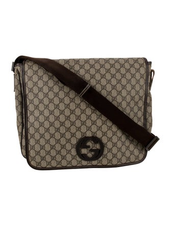 Gucci GG Supreme Messenger Bag