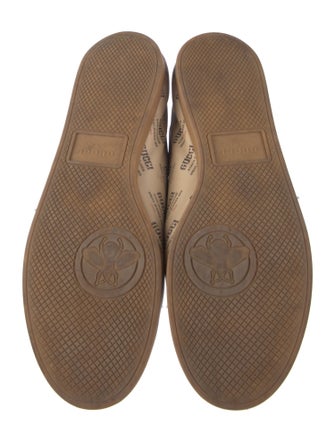 Gucci Bee Accent Leather Sneakers