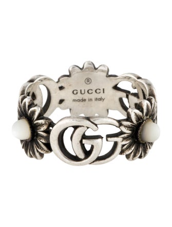 Gucci Mother Of Pearl GG Marmont Ring