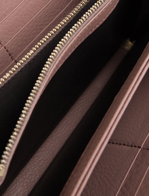 Gucci Interlocking G Logo Leather Continental Wallet